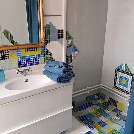 The Nicest House With Internet